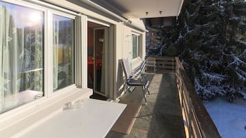Apartemen (MosbacherGr; Cleaning Fee 150 CHF) | Pemandangan balkon