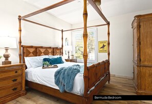 4 bedrooms, iron/ironing board, WiFi, bed sheets