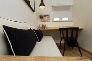 Quarto casal ou duplo superior, banheiro privativo, vista para o mar | Wi-Fi de cortesia