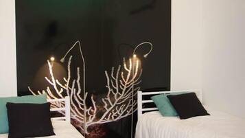 Habitación estándar con 1 cama matrimonial o 2 individuales, baño compartido | Wifi gratis