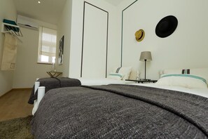 Superior Double or Twin Room, Private Bathroom, Sea View