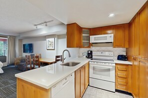 Microwave, oven, stovetop, dishwasher