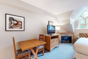 Fer et planche à repasser, Wi-Fi, draps fournis