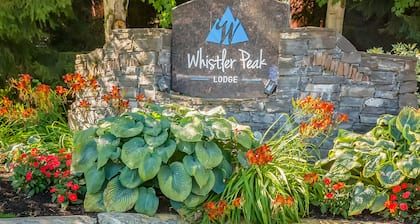 Cozy 5th-floor studio with fireplace & full kitchen - walking distance to slopes
