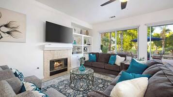 TV, fireplace, DVD player, stereo