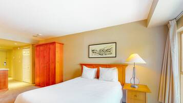 Bügeleisen/Bügelbrett, kostenloses Internet, Bettwäsche