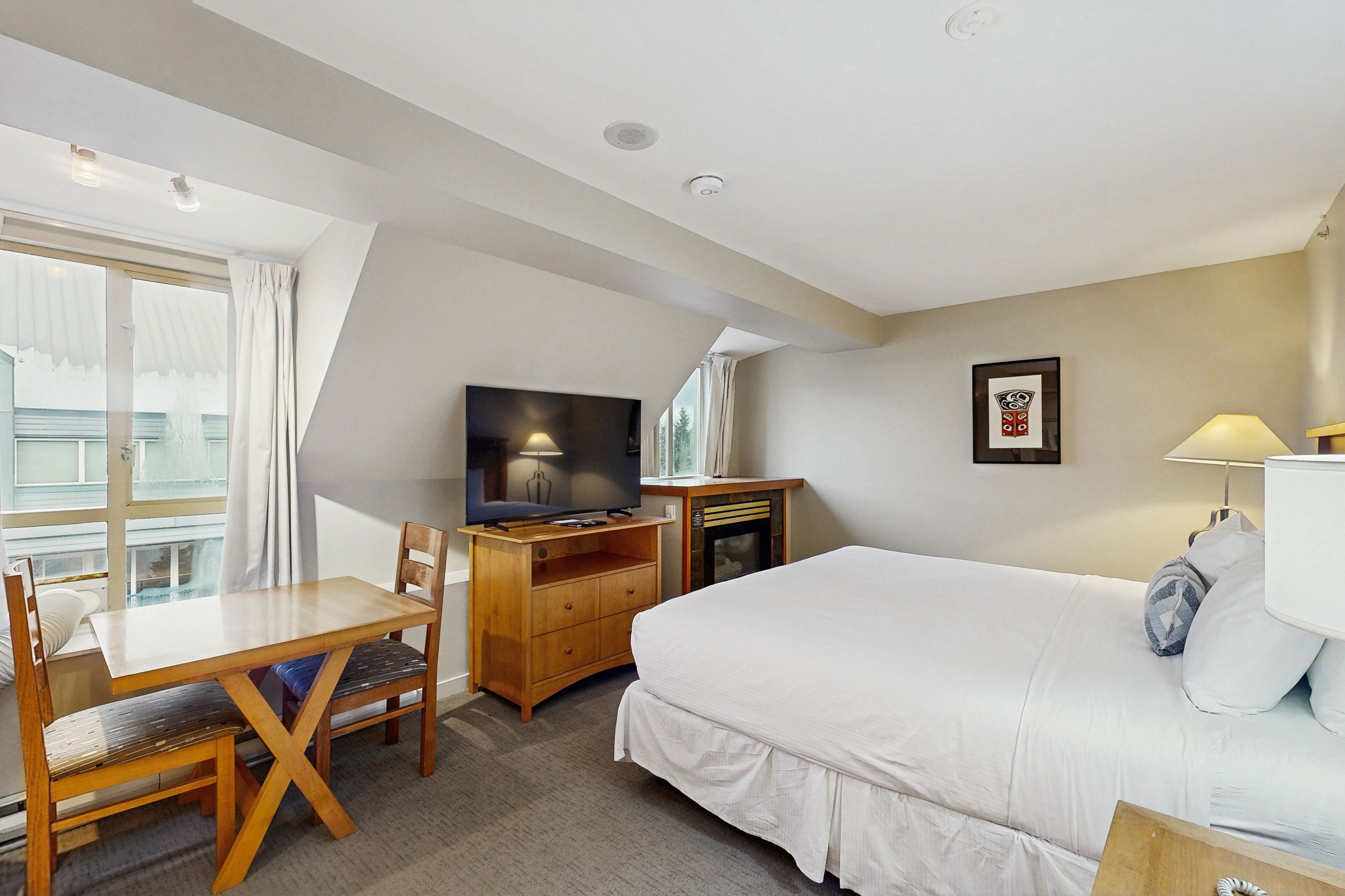 アイロン / アイロン台、インターネット、ベッドシーツ