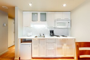 Microwave, stovetop, coffee/tea maker, toaster