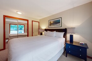 1 chambre, fer et planche à repasser, Wi-Fi, literie fournie