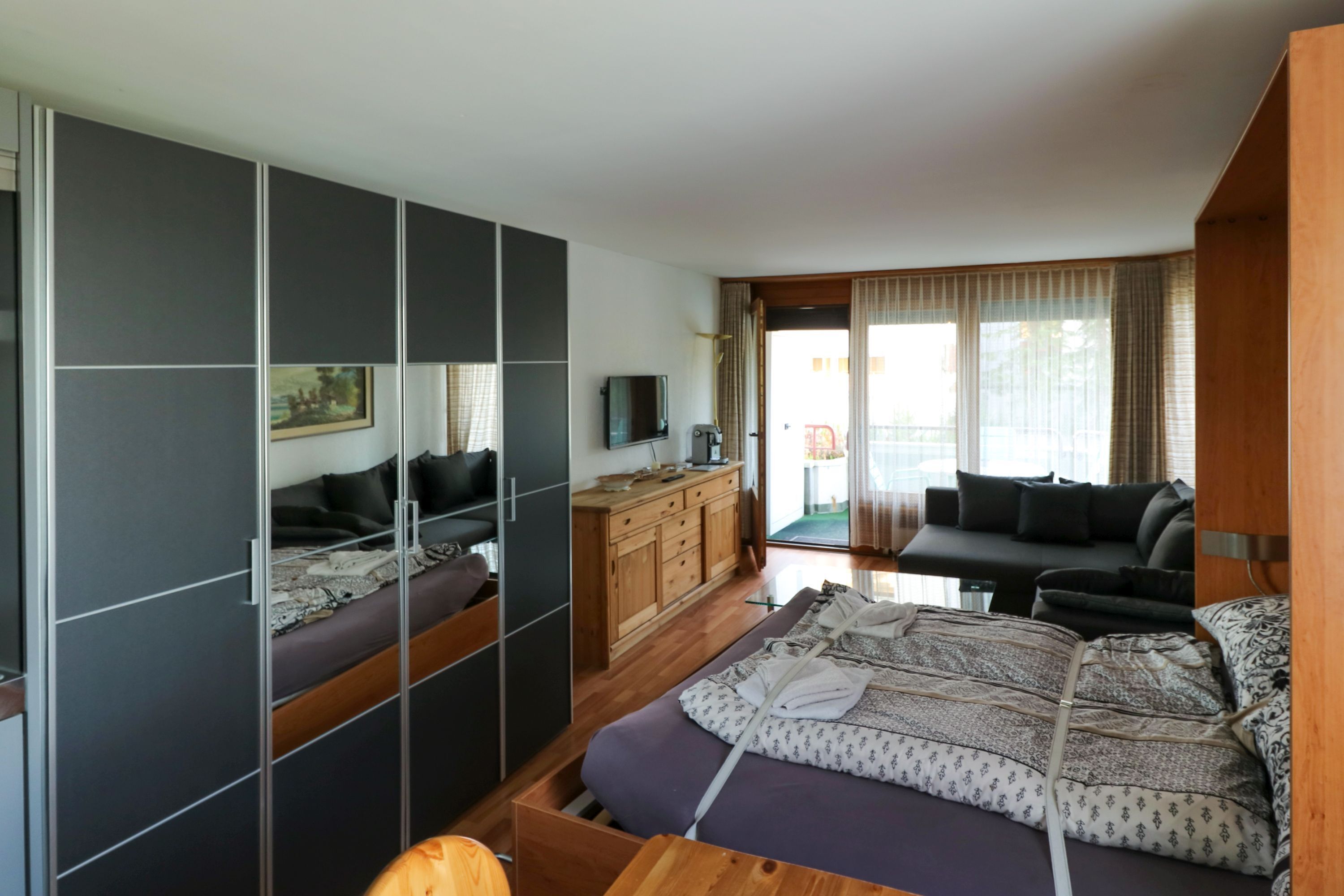 Studio 207 Luterbacher (Cleaning Fee 70 CHF) | Wi-Fi gratis dan seprai linen