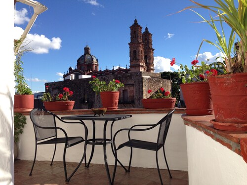 Historic House in the Heart of Taxco