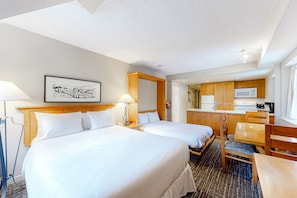 Fer et planche à repasser, Internet gratuit, draps fournis