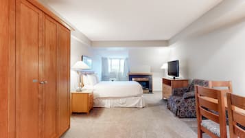 Fer et planche à repasser, accès Internet, draps fournis