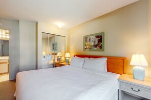 1 dormitorio, tabla de planchar con plancha, Internet y ropa de cama