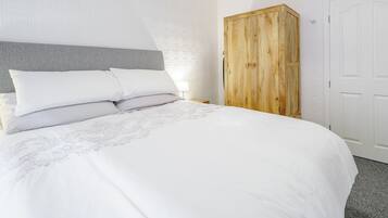 2 bedrooms, free WiFi, bed sheets