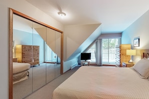 3 habitaciones, tabla de planchar con plancha, internet y ropa de cama