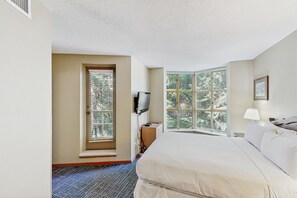 1 chambre, fer et planche à repasser, accès à Internet, literie fournie