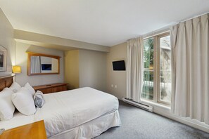 2 chambres, fer et planche à repasser, Wi-Fi, literie fournie