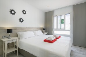 In-room safe, iron/ironing board, free WiFi, bed sheets