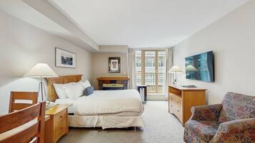 Bügeleisen/Bügelbrett, Internetzugang, Bettwäsche