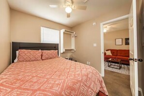 Room - Cozy Getaway near ATU and ANO (Dover)