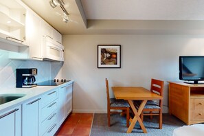 Microwave, stovetop, coffee/tea maker, toaster