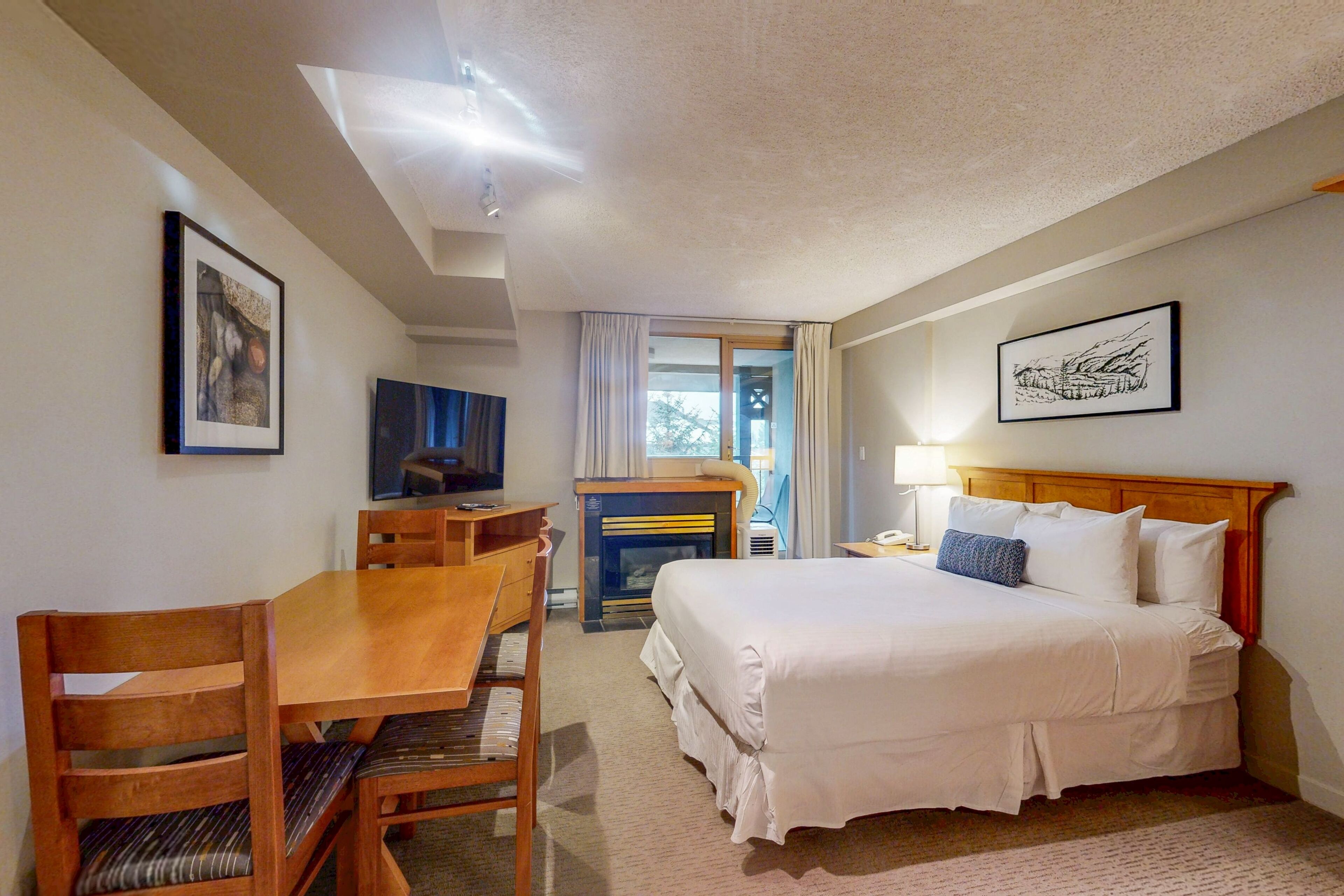 Strykejern/-brett, wi-fi og sengetøy