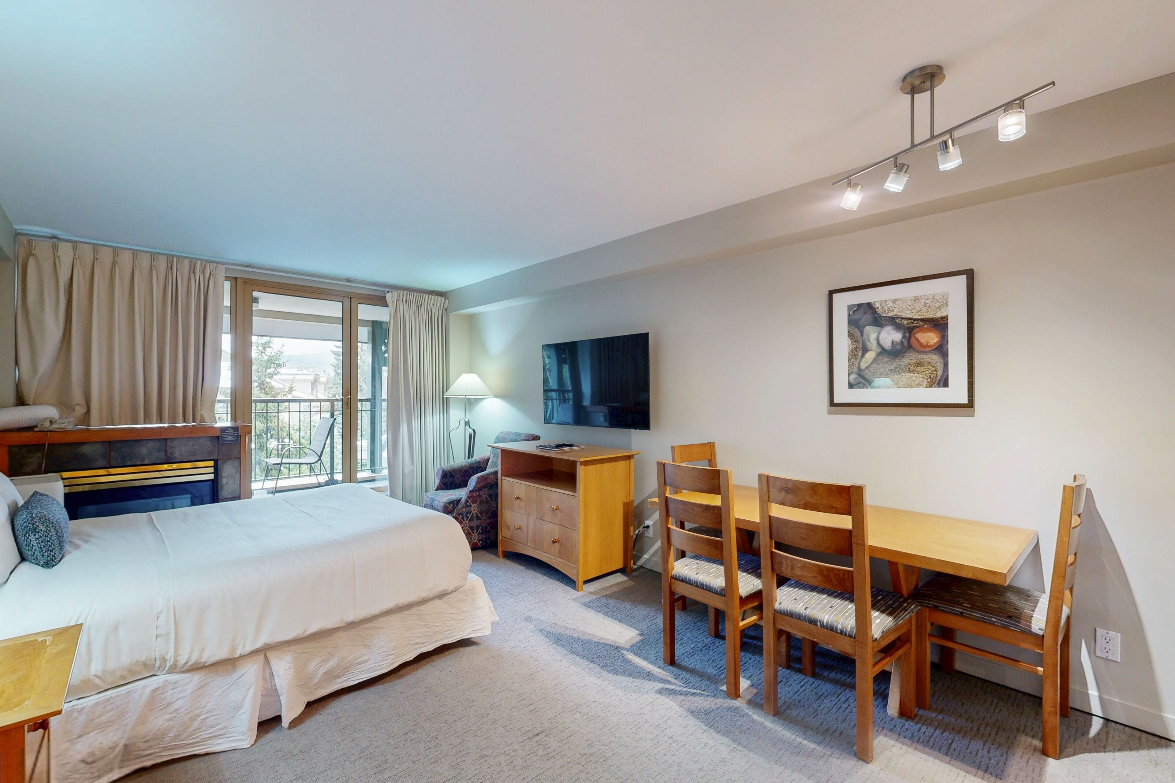 Bügeleisen/Bügelbrett, WLAN, Bettwäsche