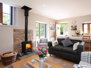 Fireplace - Poppy Cottage - UK31296 (Locking, near Weston-Super-Mare)