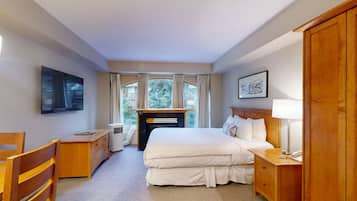 Strykejern/-brett, internett (inkludert) og sengetøy