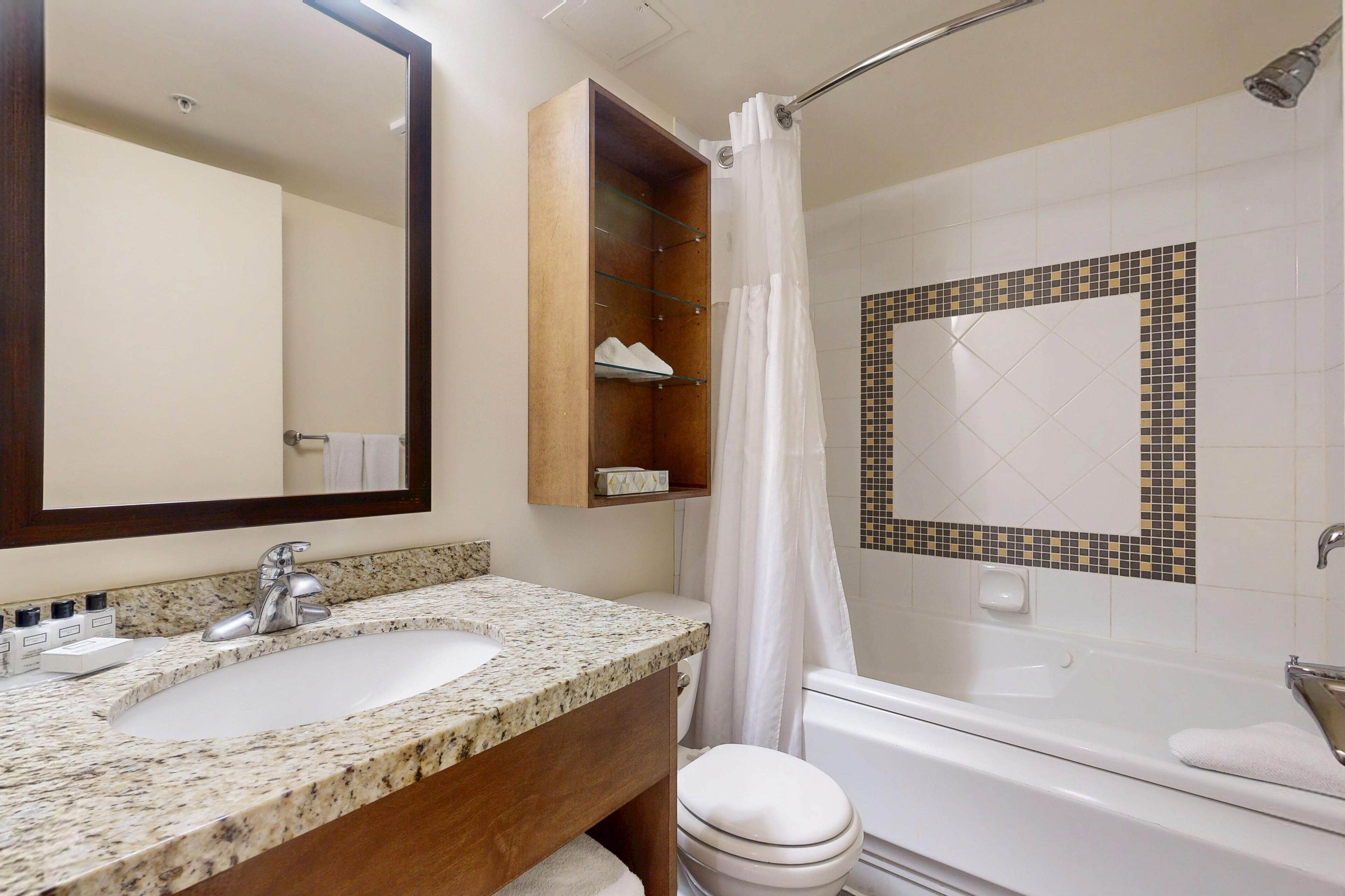 Hårføner og håndklær