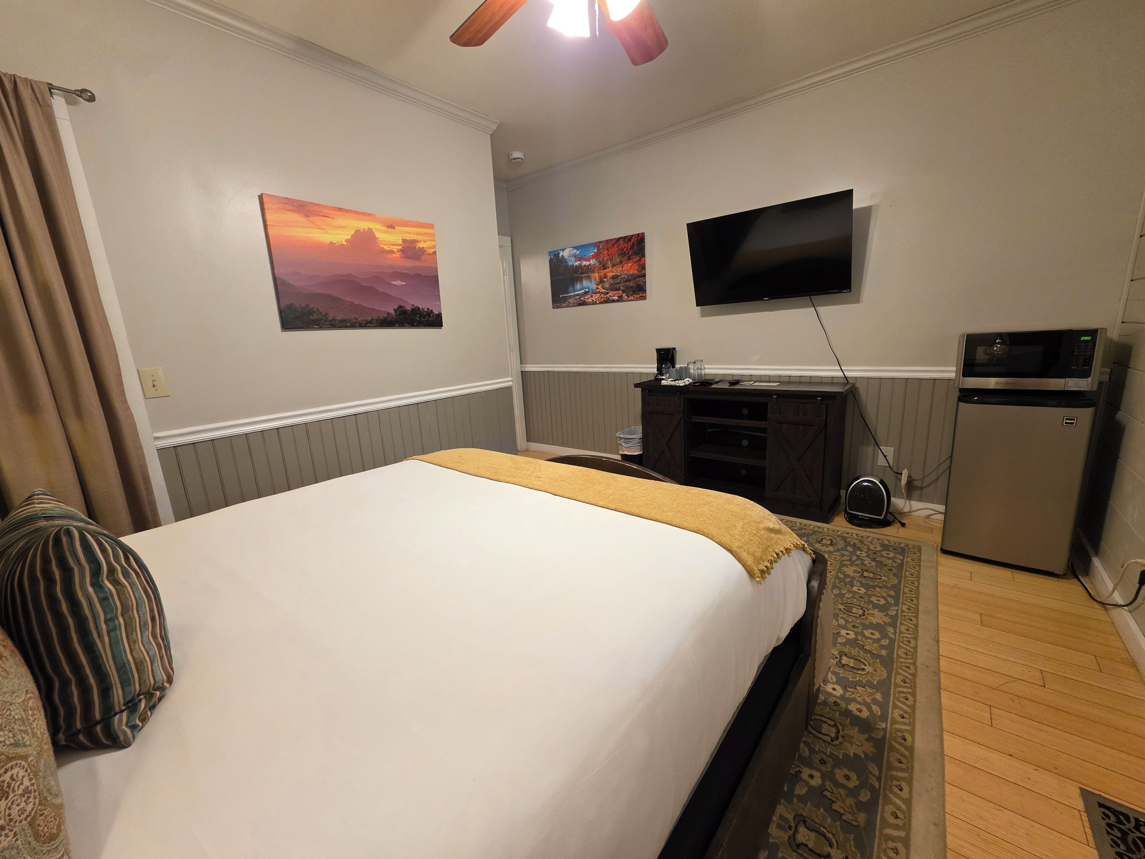 1 quarto, Wi-Fi de cortesia, roupa de cama