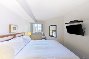 1 chambre, fer et planche à repasser, accès à Internet, literie fournie