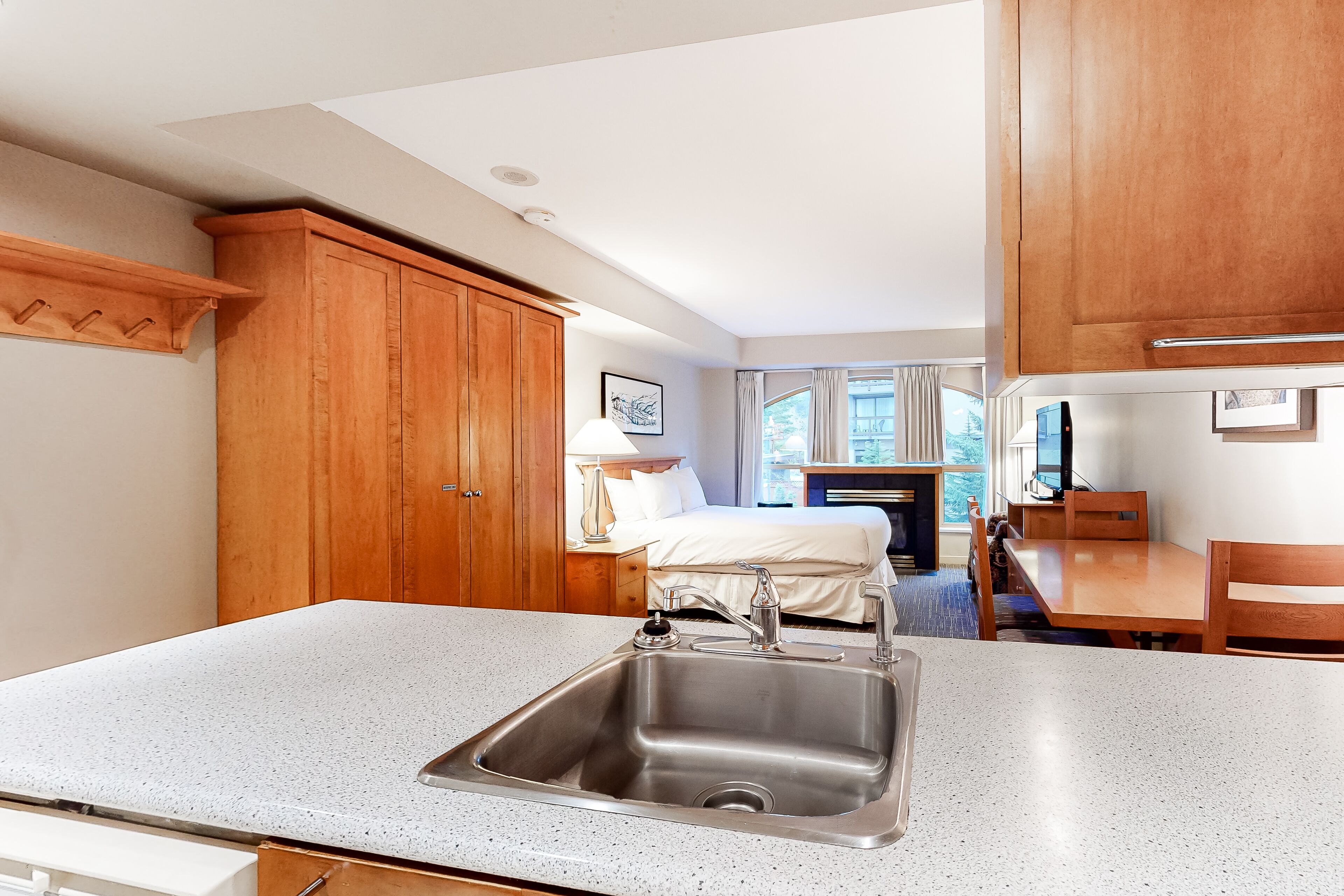 Fer et planche à repasser, Wi-Fi, draps fournis