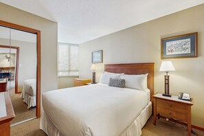 1 bedroom, iron/ironing board, internet, bed sheets