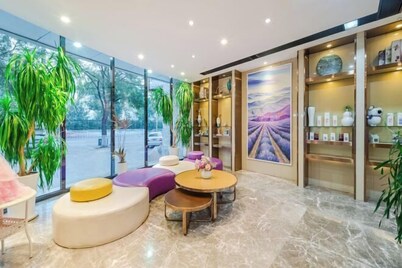 Lavande Hotel (Beijing Changping Stadium)