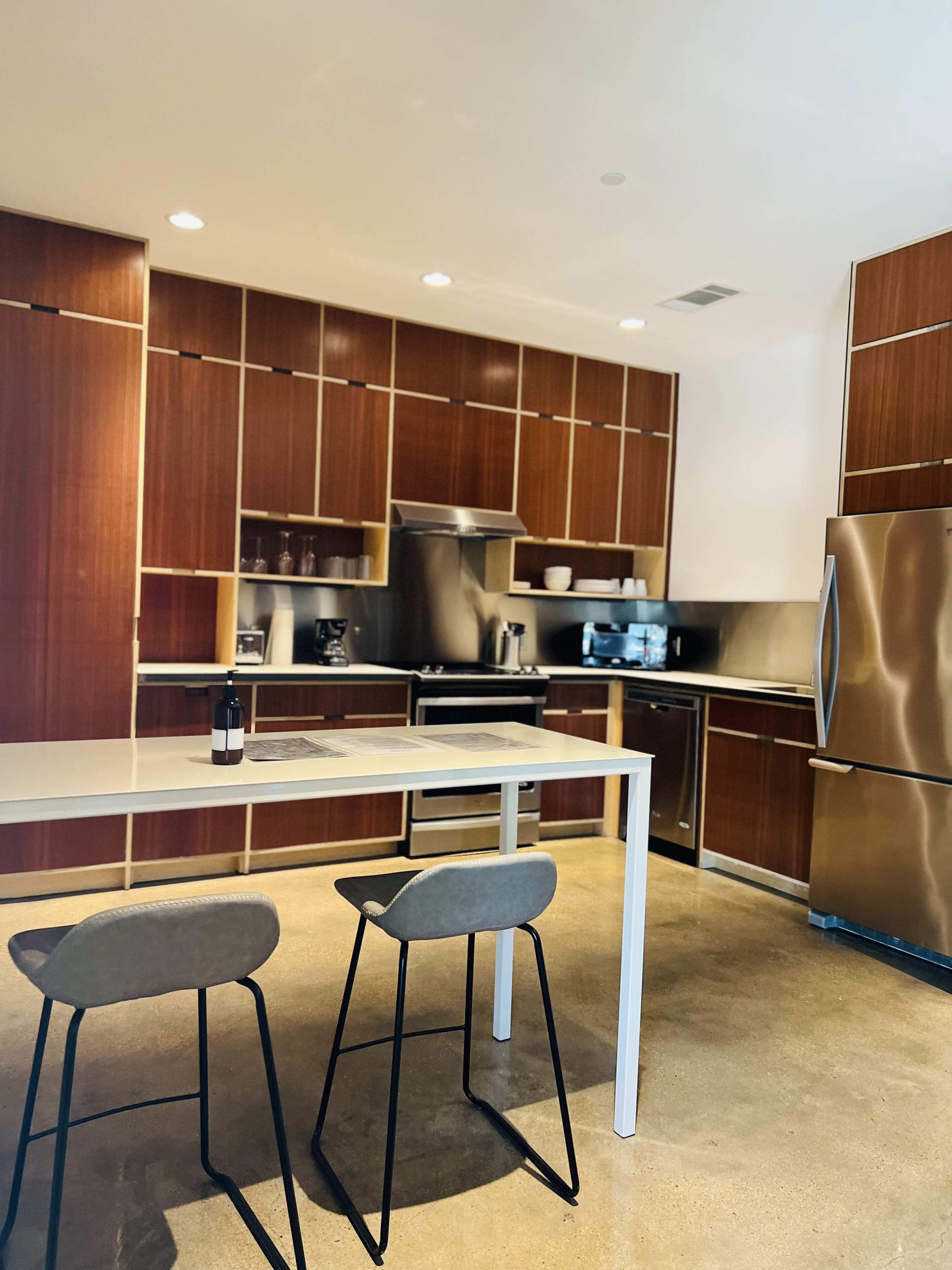 Microwave, oven, toaster, cookware/dishes/utensils