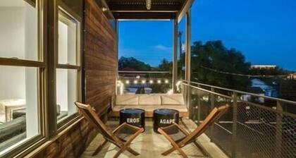 Bishop Arts Hotel Penthouse Suite 8