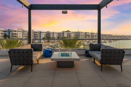 Courtyard by Marriott Marina del Rey – Affordable hotel in Marina del Rey