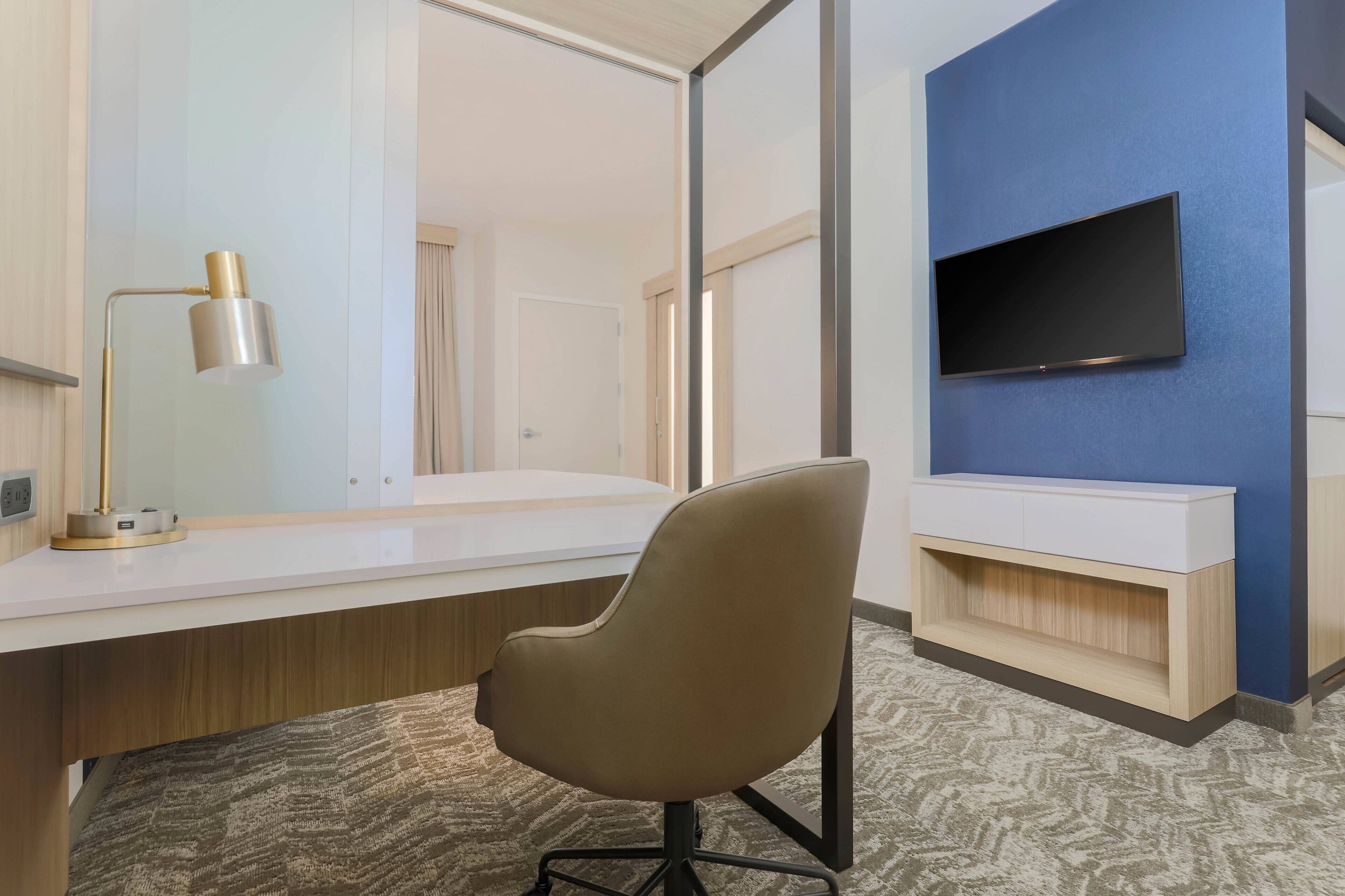 studio, 1 king bed, city view | 1 bedroom, down duvets, desk, laptop workspace