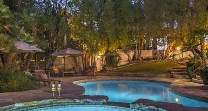 Luxury Vegas Golf Villa, Pool, Spa, Pickleball
