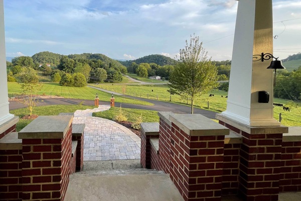 Abington Vacation Rental Home | 3BA | 2.5BA | Stairs Required | 2,058 Sq Ft