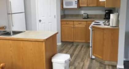 Comfy 3 bedroom apartment in South Lethbridge #2