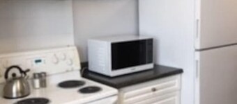 Close to Downtown 3 Bedroom Duplex