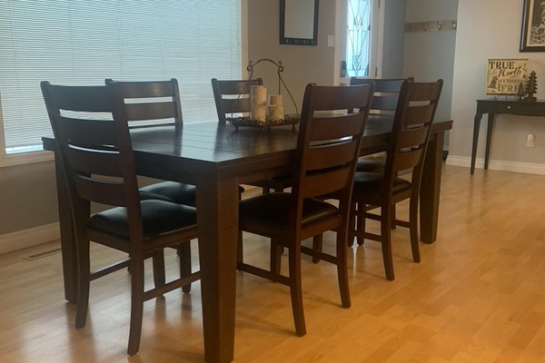 Main level dining table