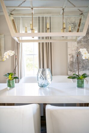 Dining - Explore Magazine Street from a Chic, Tranquil Home (New Orleans)