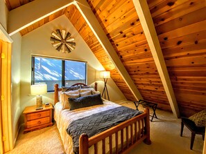 3 chambres, fer et planche à repasser, Wi-Fi gratuit, draps fournis