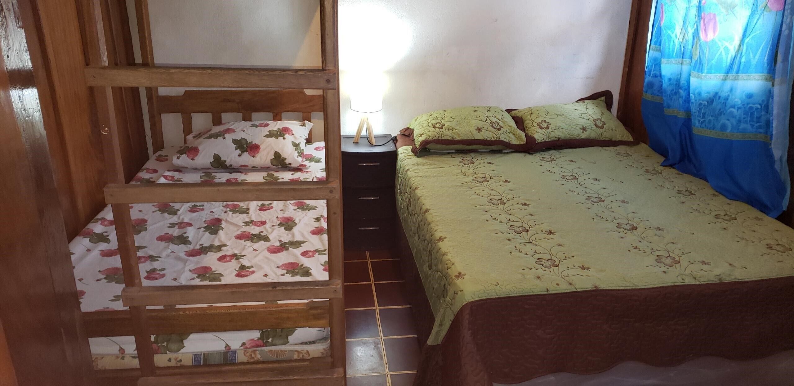 3 bedrooms, in-room safe, iron/ironing board, free WiFi