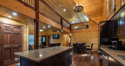 Rustic Retreat sleeps 14