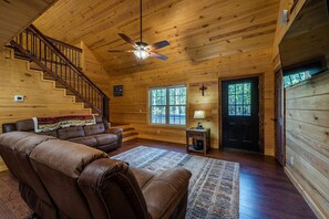 Télévision, baby-foot